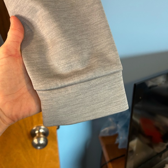 Under Armour Light Gray Half-Zip pullover Men’s XL Warm fleece - Picture 6 of 6